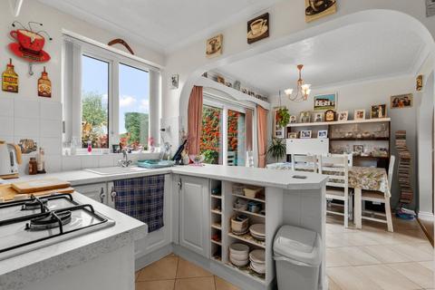 3 bedroom semi-detached house for sale, Murcott Road West, Whitnash, Leamington Spa