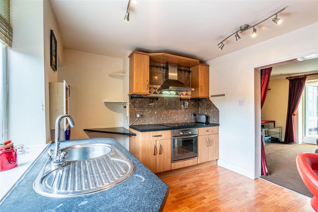 Lxcf Ba NEyk W2i RC 6 Pqrfw.jpg