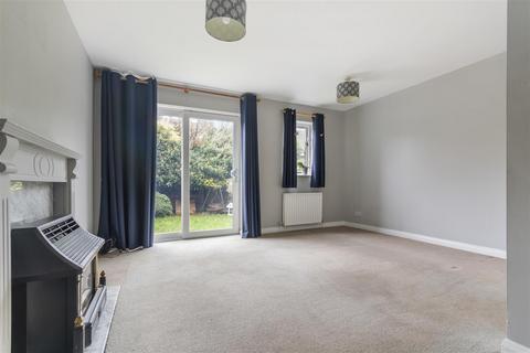 undefined, Ridgewood Close, Shipley BD17
