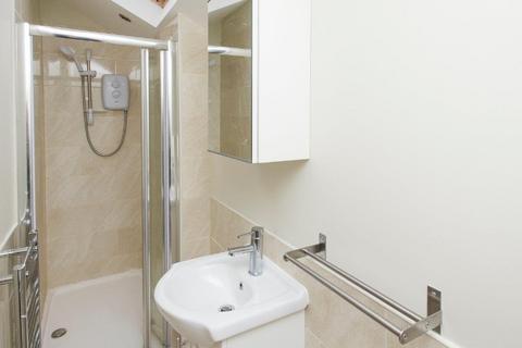 6 bedroom townhouse to rent, Talbot Street, Nottingham NG1