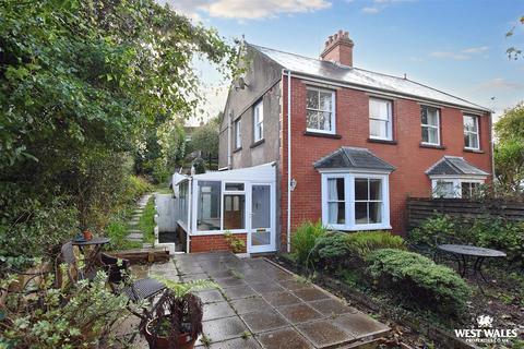 4 bedroom semi-detached house for sale, St. Johns Croft, Tenby