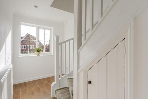 3 bedroom end of terrace house for sale, Martens Meadow, Braintree, CM7