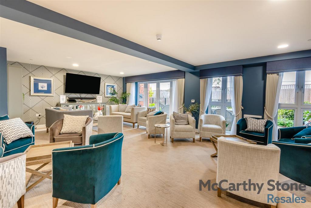 8668601-interior12.jpg