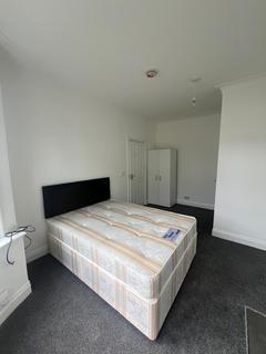 undefined, Highfield Avenue, London NW11