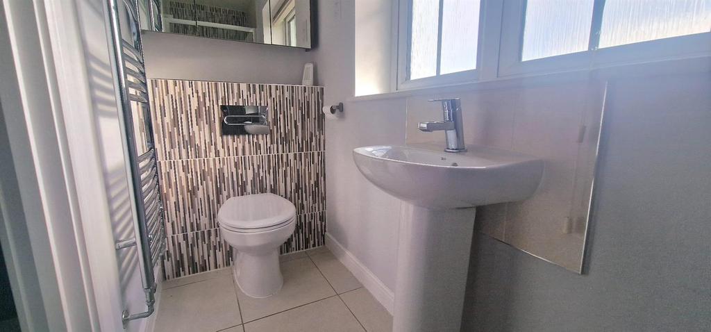Ensuite