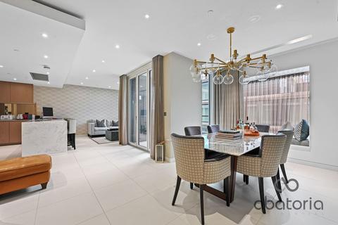 undefined, Sugar Quay, 1 Water Lane, London, EC3R