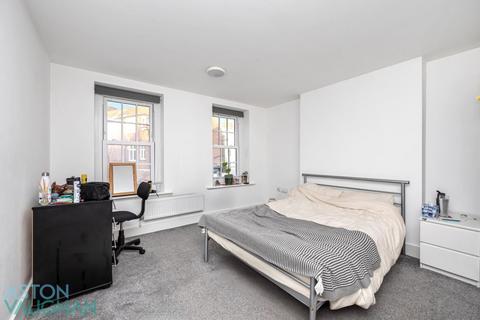 5 bedroom apartment to rent, 19 Melville Road, East Sussex BN3