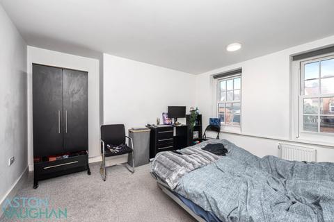 5 bedroom apartment to rent, 19 Melville Road, East Sussex BN3