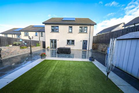 undefined, Joe Temperley Wynd, Lochgelly