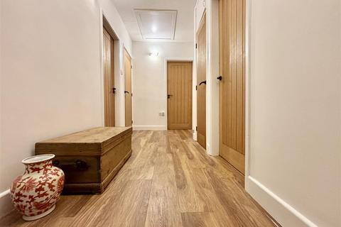 undefined, Thornton Road, Bradford BD13