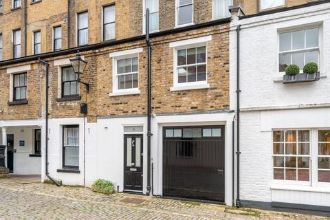 undefined, Lancaster Mews, Lancaster Gate, London, W2