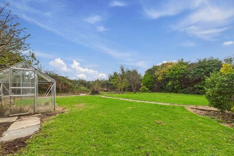 2 bedroom semi-detached bungalow for sale, Burnside Crescent, Sompting, Lancing, BN15 9TJ