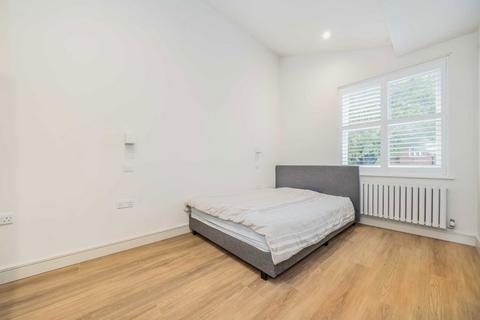undefined, North Hill, London N6