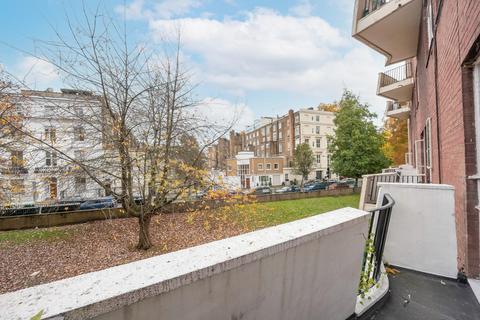 2 bedroom flat for sale, Hallfield Estate, Paddington, London, W2