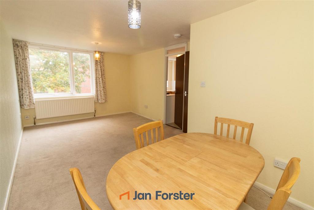 Lounge Dining Room