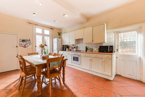 4 bedroom house for sale, Micklethwaite Road, Fulham, London, SW6