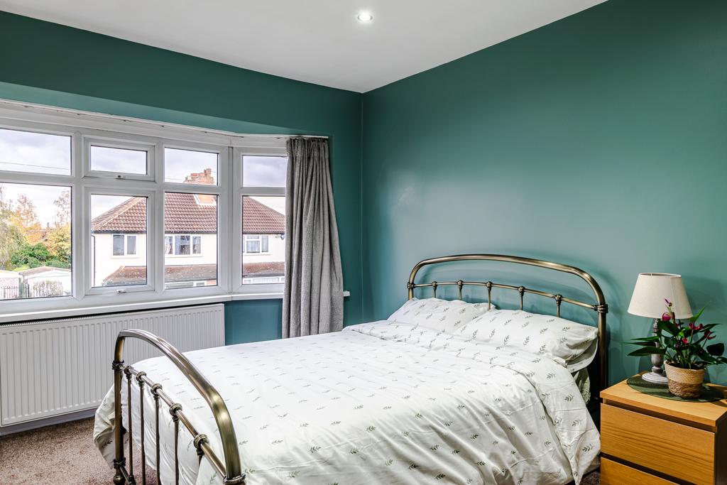 Bedroom1a