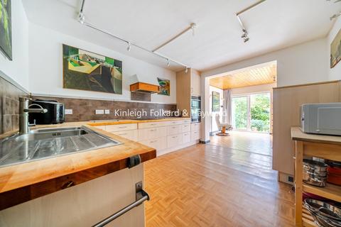 4 bedroom semi-detached house for sale, Warren Road, Hayes, Kent, BR2