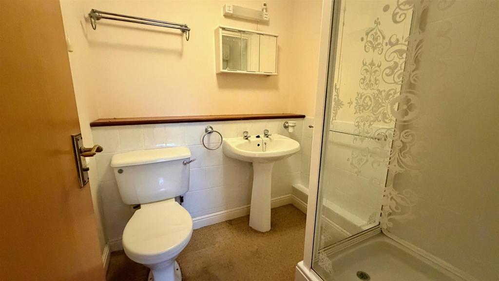 3 piece showere room