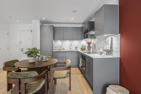 2 bedroom flat to rent, Capital Interchange Way, Brentford, TW8