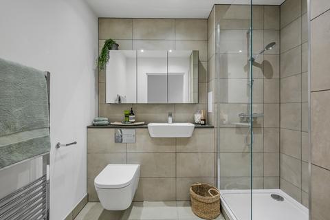 2 bedroom flat to rent, Capital Interchange Way, Brentford, TW8