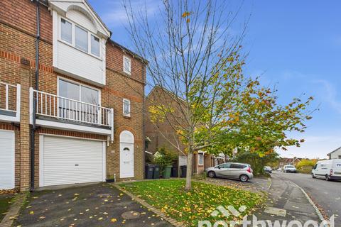 Bradbridge Green, Singleton, Ashford, TN23