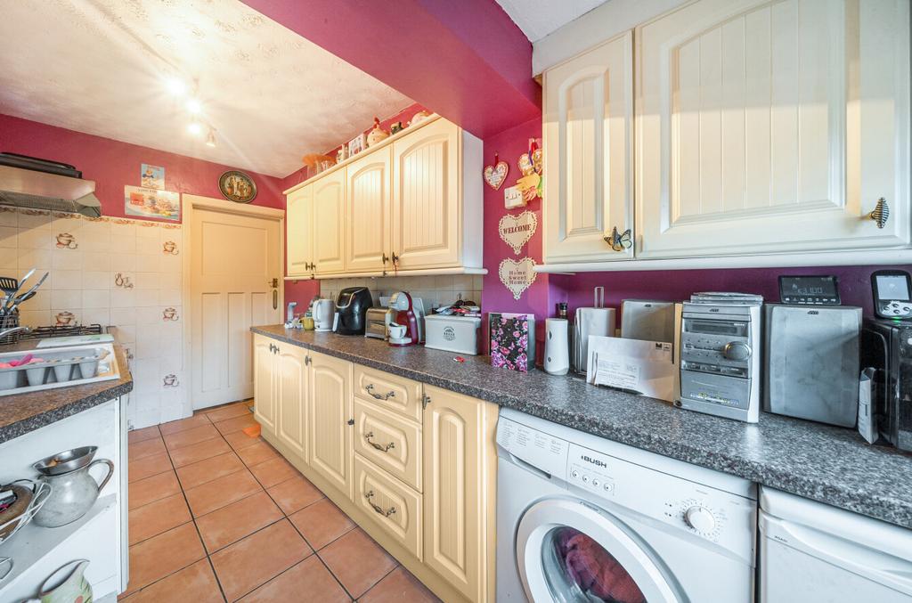 1371938-7-6900ee3...