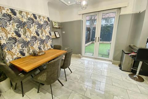 undefined, Shrewsbury Avenue, Waterloo, Liverpool, L22