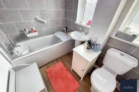 undefined, Mountain View, Tonypandy, CF40