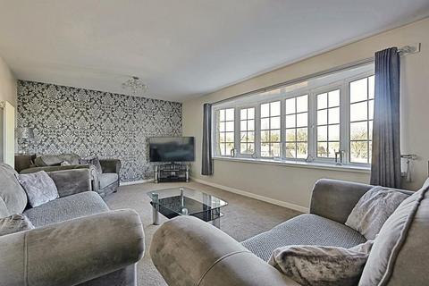 undefined, Mansion Gardens, Huddersfield, HD4