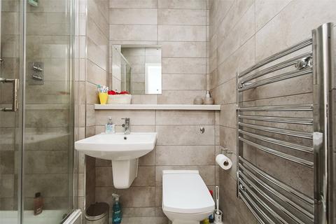 3 bedroom apartment for sale, Plaza Boulevard, Liverpool, Merseyside, L8