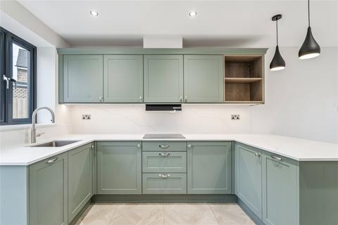 3 bedroom detached house for sale, New Pond Road, Holmer Green, High Wycombe, Buckinghamshire, HP15