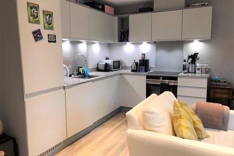 2 bedroom apartment for sale, The Broadway, Farnham Common SL2