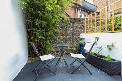 undefined, Salisbury Street, Blandford Forum