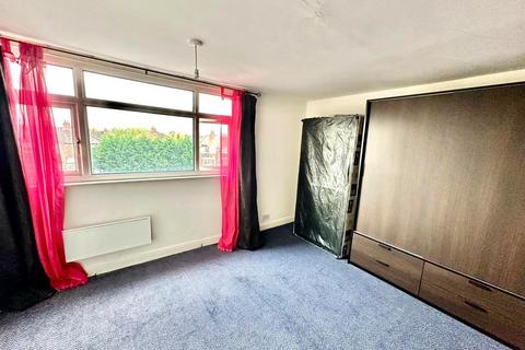 undefined, Hollinwood Avenue, Manchester M40