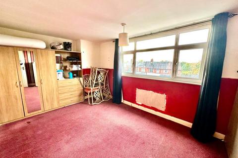 undefined, Hollinwood Avenue, Manchester M40