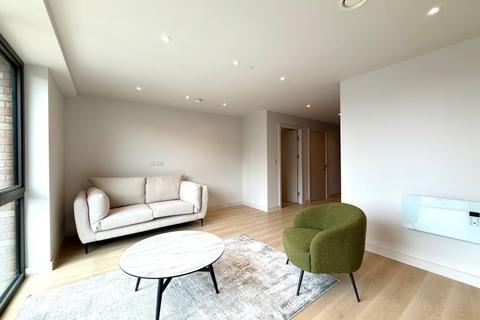 2 bedroom apartment to rent, Waterhouse Gardens, Manchester M3