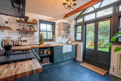 2 bedroom semi-detached house for sale, Church Road, Boreham