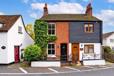 2 bedroom semi-detached house for sale, Church Road, Boreham