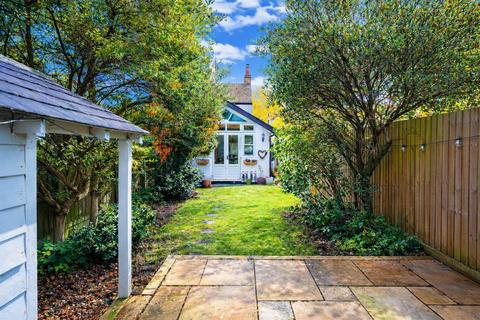 2 bedroom semi-detached house for sale, Church Road, Boreham