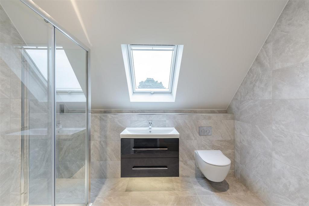 8665193-interior16.jpg