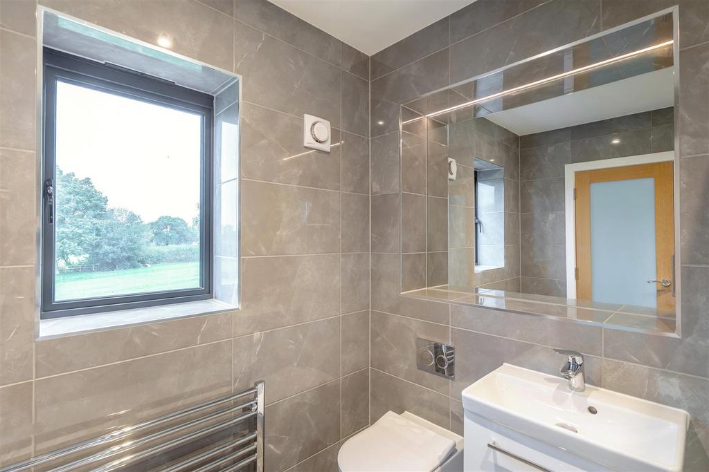 8665193-interior24.jpg
