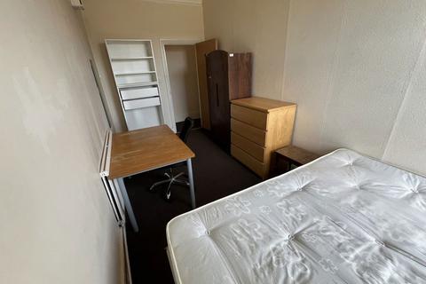 4 bedroom flat to rent, Iffley Road
