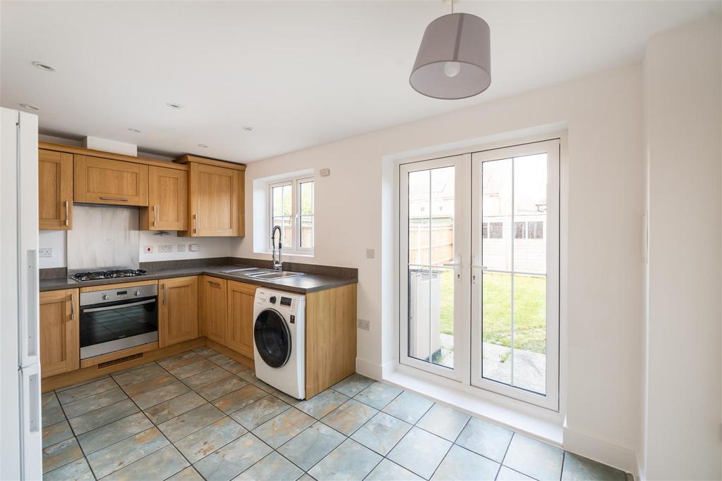 134 Brookfield Drive internals-12.jpg