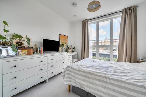 1 bedroom flat for sale, Fellowes Rise, Winchester, SO22