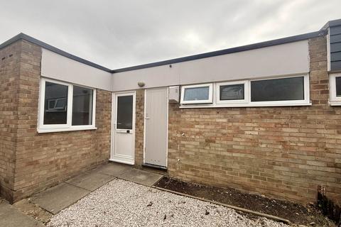 2 bedroom bungalow to rent, Windermere, Milton Keynes MK2