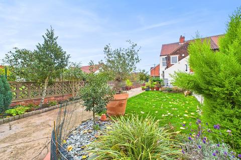 2 bedroom end of terrace house for sale, Marsh Lane, North Lincolnshire DN18