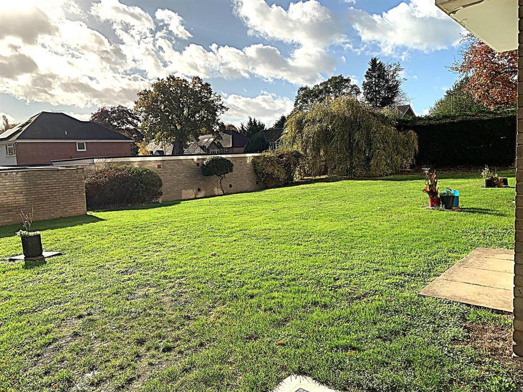 Communal gardens