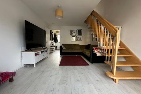 2 bedroom terraced house for sale, Swansfield, Lechlade, Gloucestershire, GL7