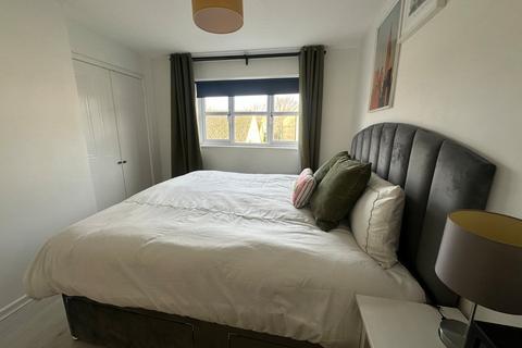 2 bedroom terraced house for sale, Swansfield, Lechlade, Gloucestershire, GL7